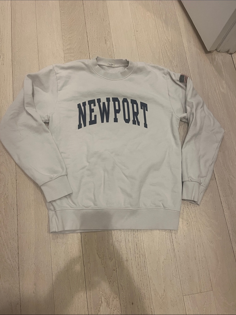 Brandy Melville Newport Crewneck Sweatshirt - beige & navy